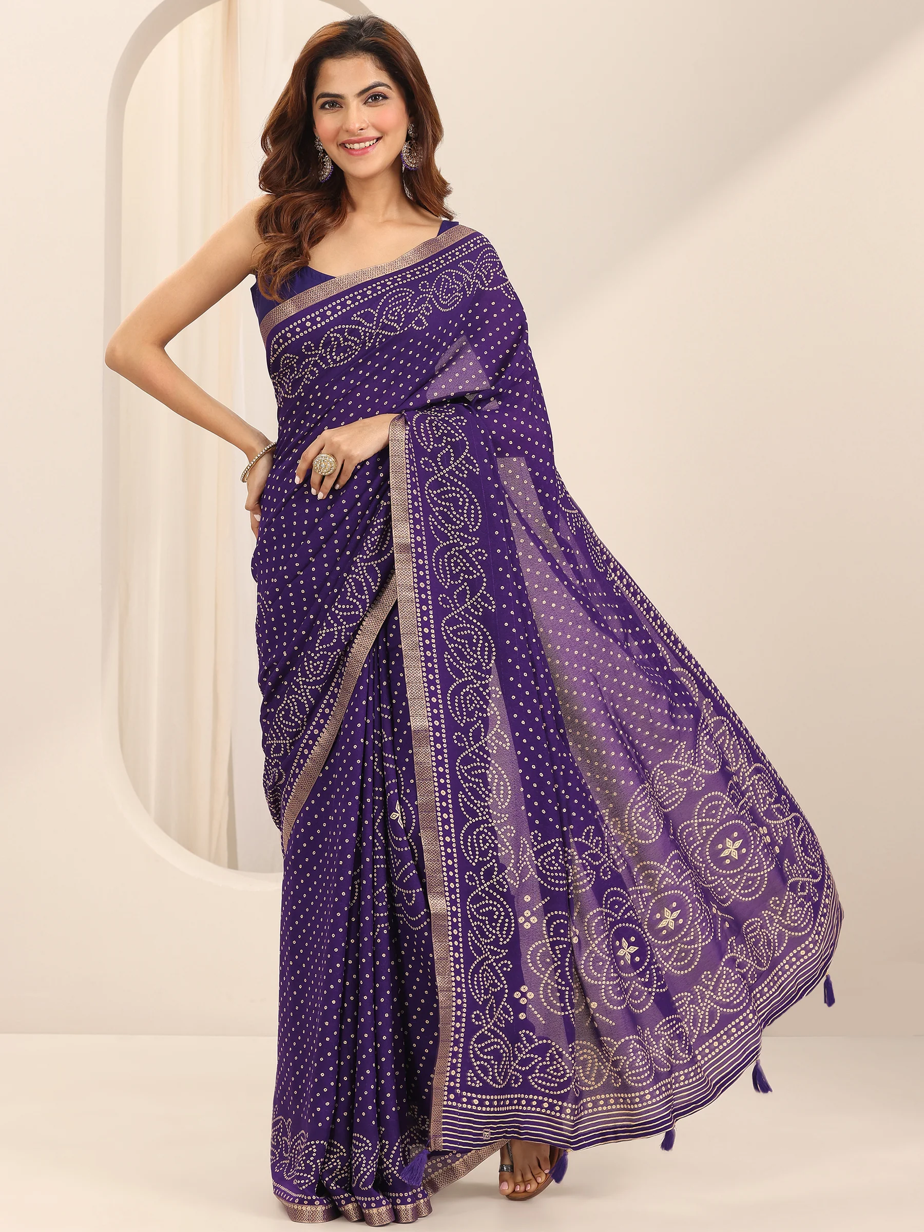 purple bandhani printed georgette saree with unstitched blouse piece purple bandhani printed georgette saree with unstitched blouse piece