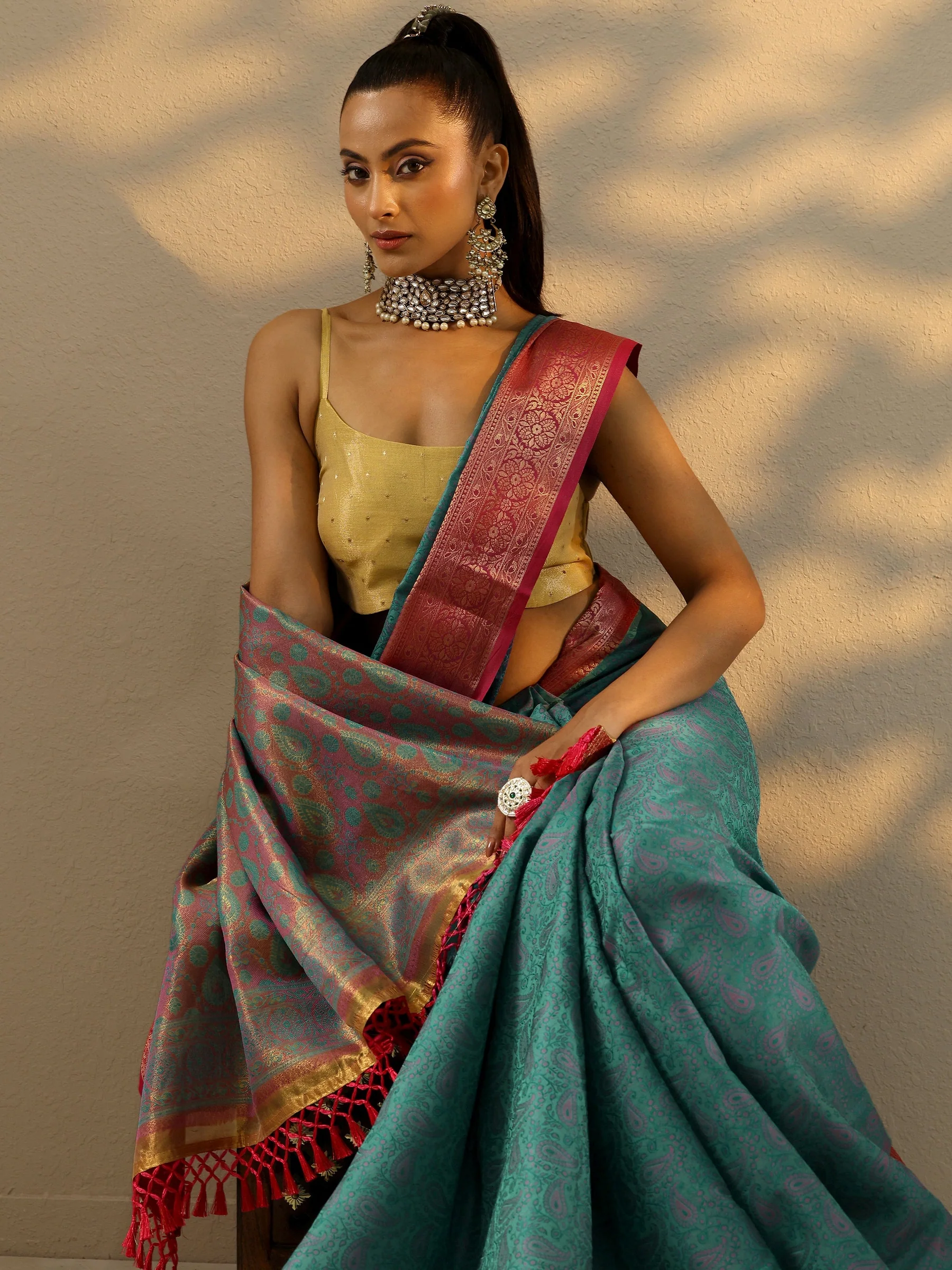 blue woven design banarasi silk blend saree with unstitched blouse piece blue woven design banarasi silk blend saree with unstitched blouse piece