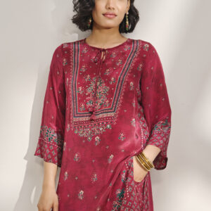 wine mauj kurta set